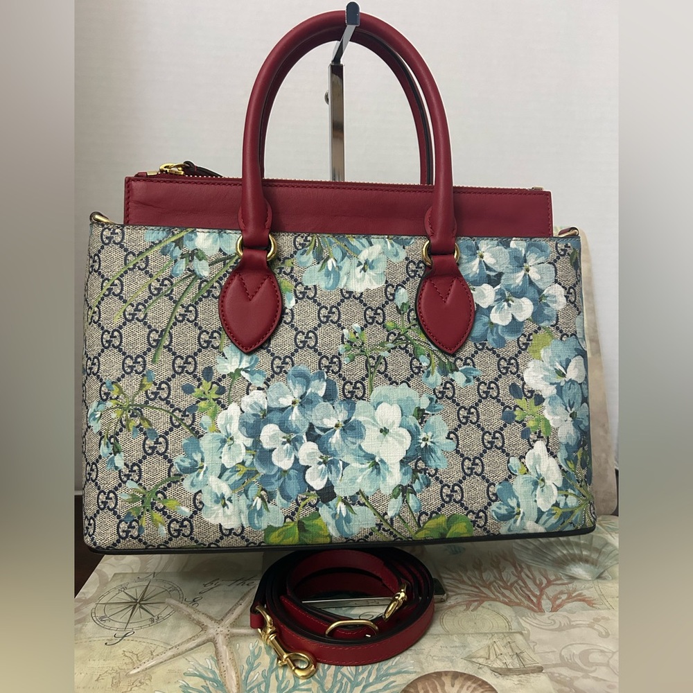 Gucci Blooms Zip Tote w/Long Strap